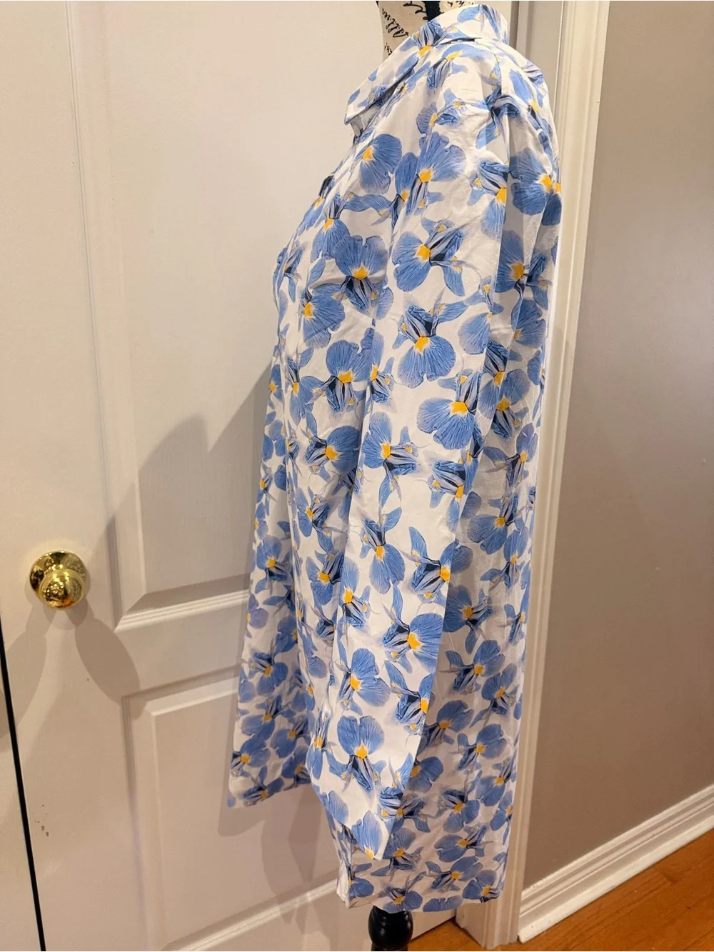 COS Blue and White Floral Shirt Dress with Yellow Accents - Picture 9 of 16
